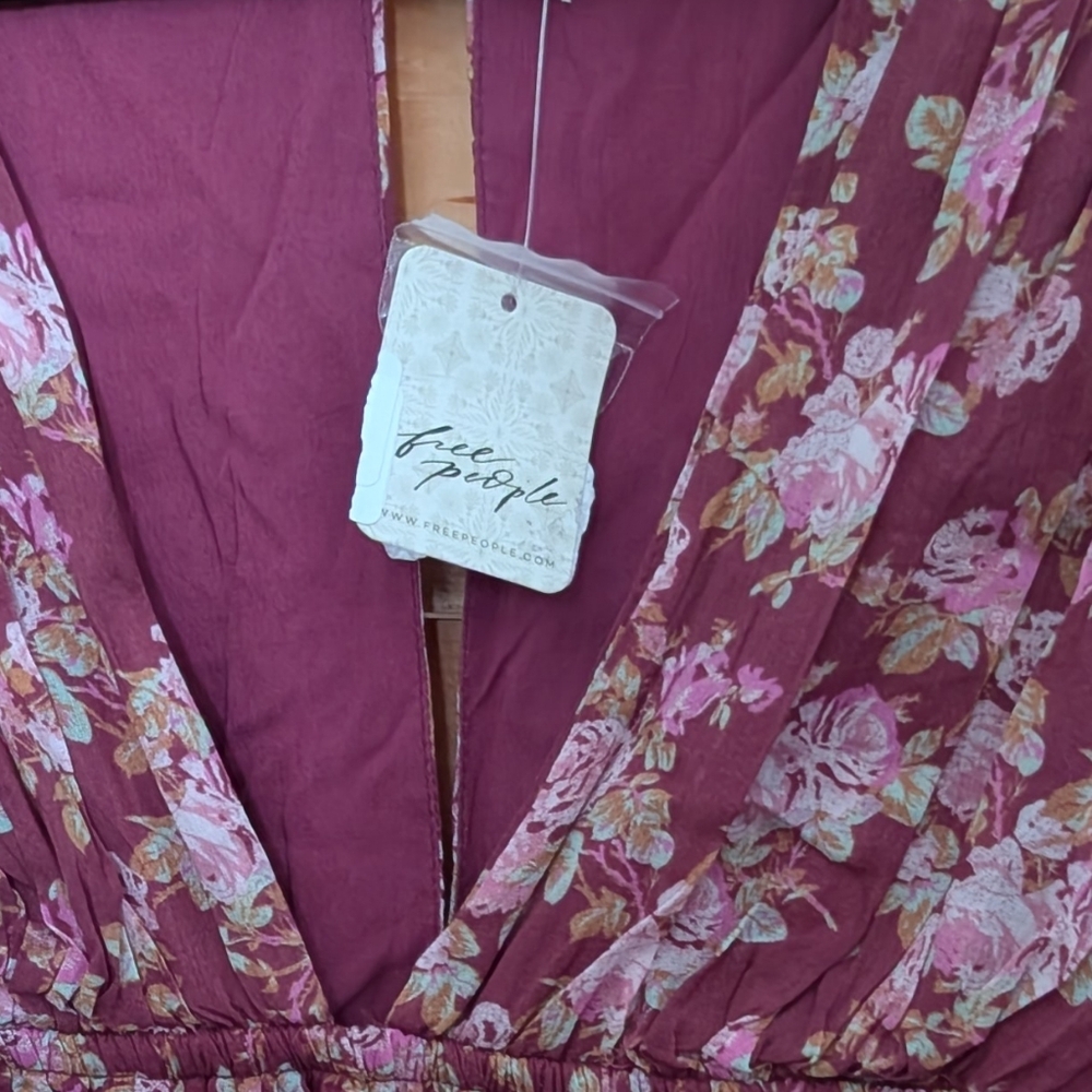 Free People Floral Pink Dress, NWT... Medium - Picture 2 of 2